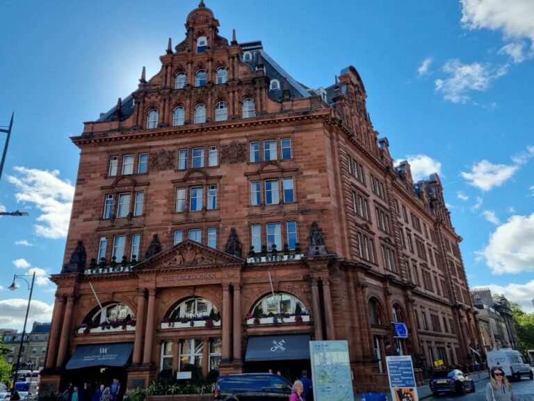 waldorf-astoria-edinburgh-building | Verylvke